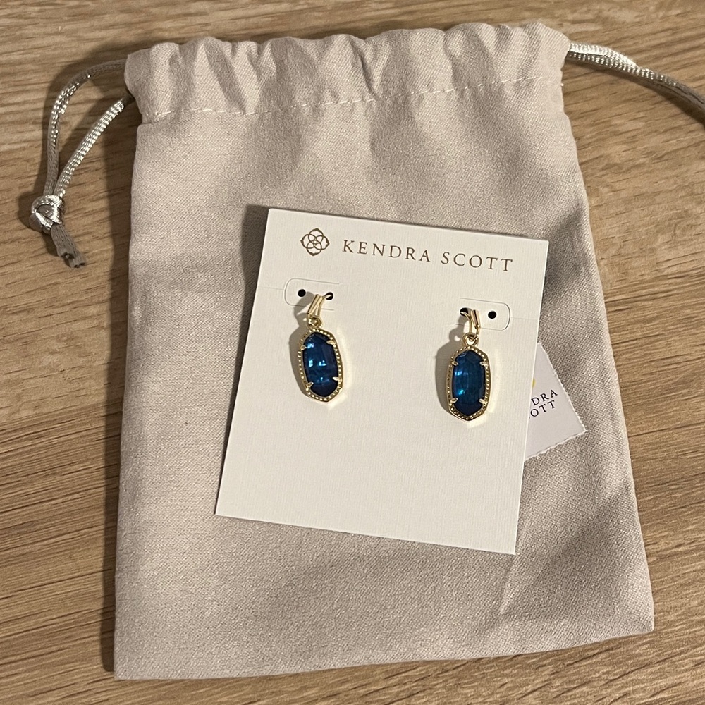 Kendra Scott Blue Lee Earrings in Gold